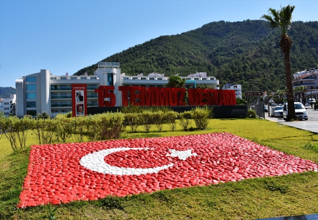 Marmaris 15 Temmuz gecesini unutamıyor