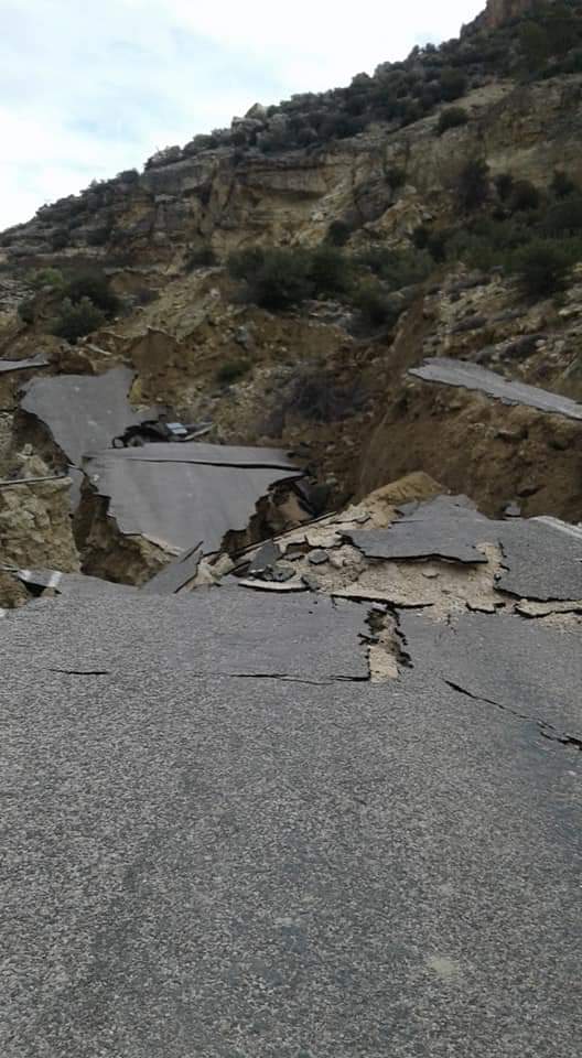 Mersin'de heyelan nedeniyle bazı yollar ulaşıma kapandı