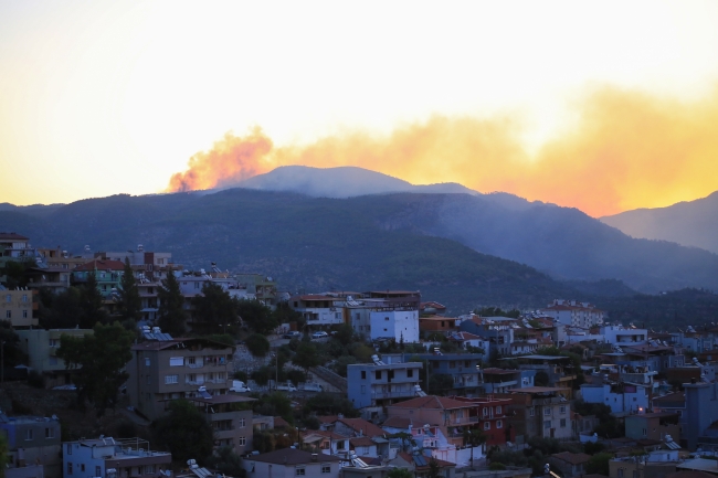 Muğla'daki orman yangınları kısmen kontrol altına alındı