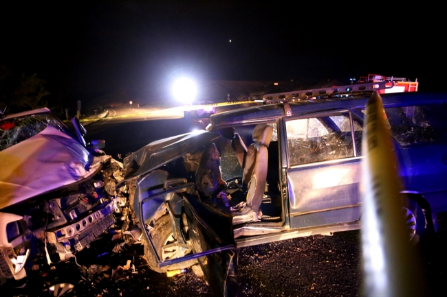 Nevşehir’de zincirleme trafik kazası: 16 yaralı