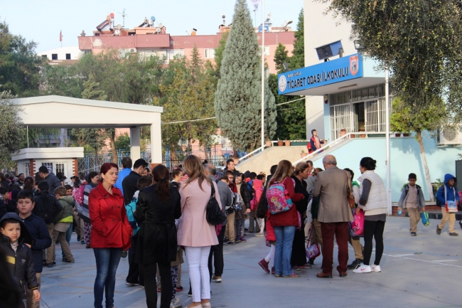 Aydın'da ilkokulda yangın: Eğitime 1 gün ara verildi