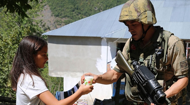 Karadeniz'de komando timleri PKK'nın izini sürüyor