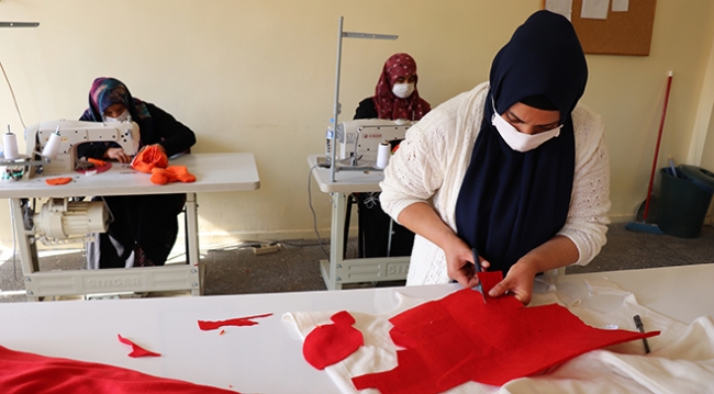 Hem kadınları hem de öksüz çocukları güldüren proje