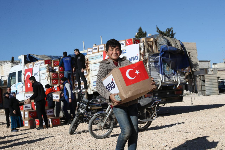 Türkiye'den Tel Rıfat halkına destek