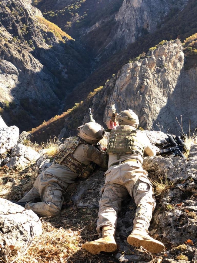 PKK'nın sözde komutanı saklandığı mağarada etkisiz hale getirildi