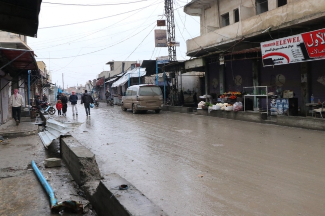 Rasulayn'da PKK/YPG'nin barakaları kaldırılıyor