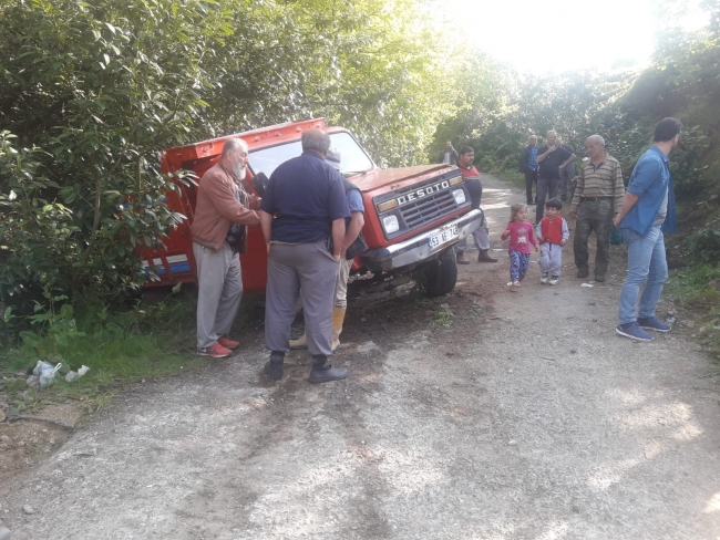 Rize'de öğrencileri taşıyan kamyonet piknik dönüşü kaza yaptı: 25 yaralı