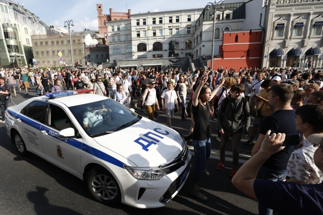 Rusya'da seçim protestosu