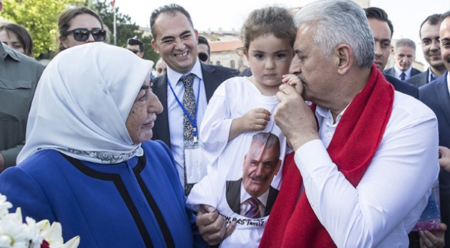 Başbakan Yıldırım: Bizi bu yollara düşüren Kuvayı Milliye ruhudur