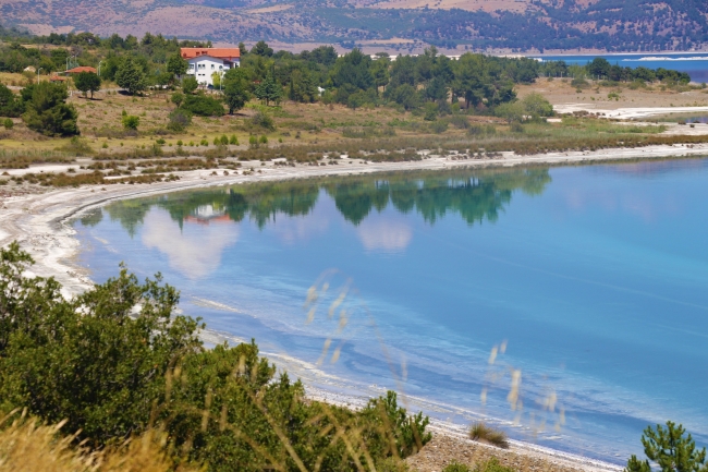 Salda Gölü'nde altyapı ve tesis çalışmaları