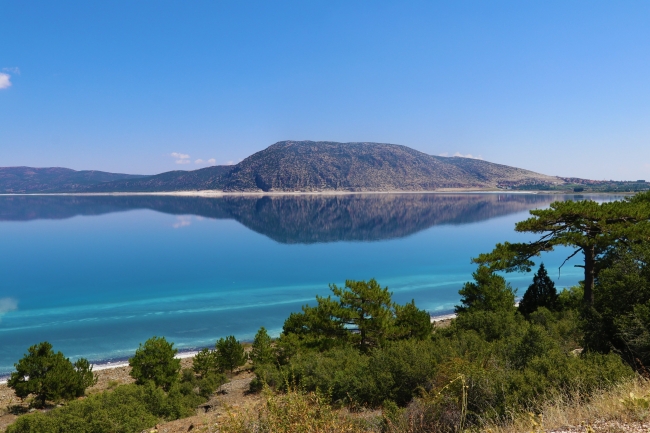 Salda Gölü'nde altyapı ve tesis çalışmaları