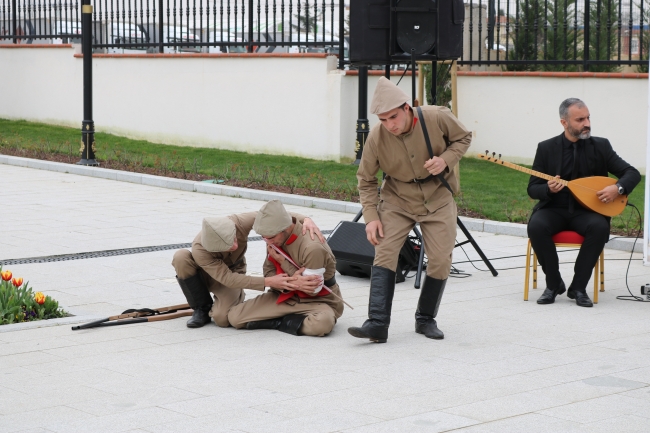 18 Mart Şehitleri Anma Günü için tüm yurtta etkinlikler yapıldı