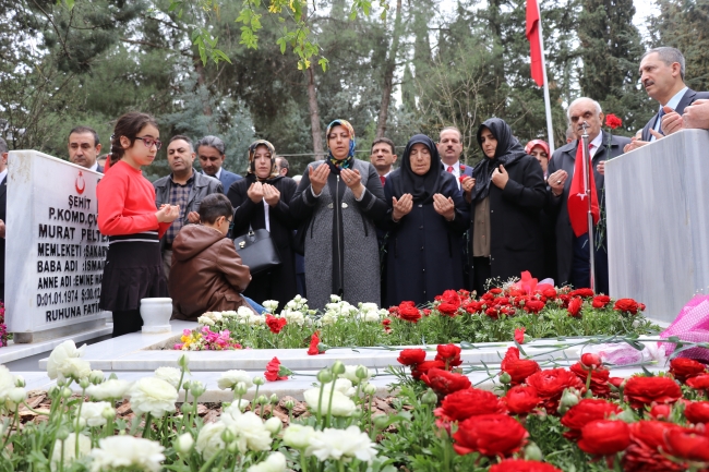 18 Mart Şehitleri Anma Günü için tüm yurtta etkinlikler yapıldı