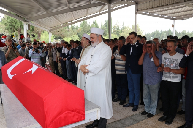 Şehit Jandarma Uzman Onbaşı Yücel son yolculuğuna uğurlandı