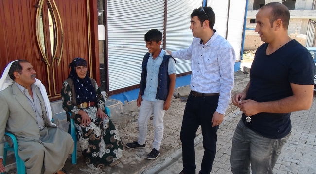 TEOG birincisi Sinan yaz aylarında tarlada çalışıyor