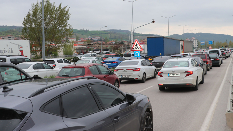 Tatilciler dönüş yolunda