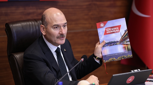 Bakan Soylu: Türkiye, trafik kazalarında ciddi bir azalış elde etti