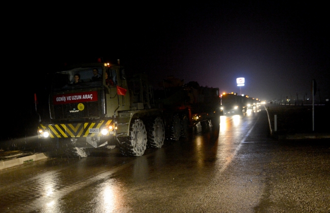 TSK'nın sınır hattına tank takviyesi aralıksız sürüyor