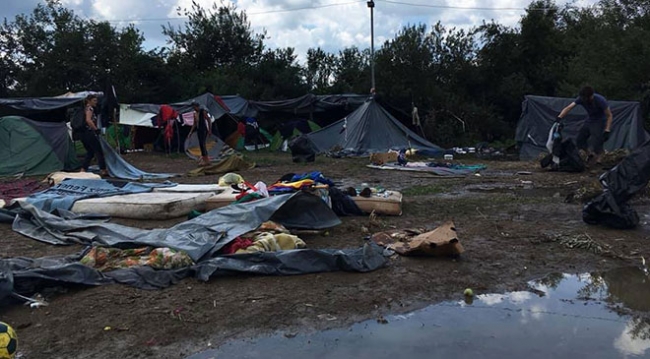 Bosna Hersek'te sığınmacı krizi devam ediyor