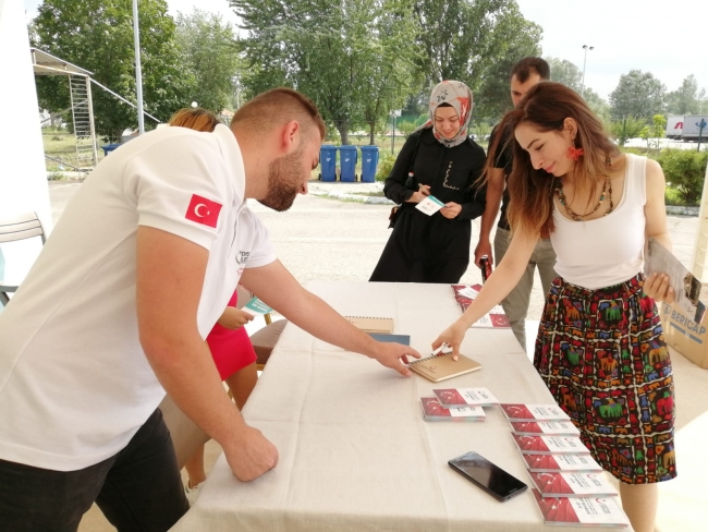 Gümrük kapılarında "Taşıt Ön Beyan" uygulamasıyla hızlı geçiş başladı