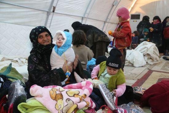 40 gün yürüyerek Türkiye'ye sığındılar