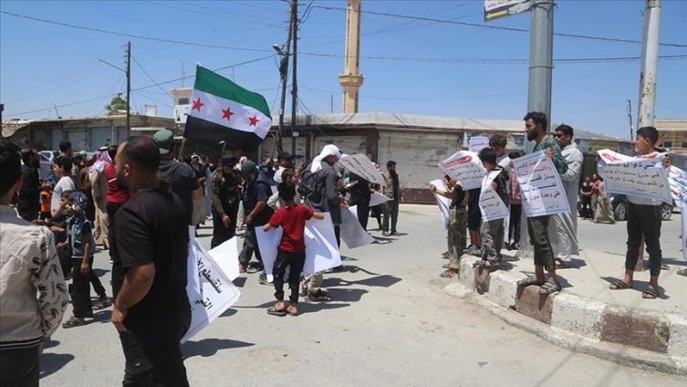Suriye'nin kuzeyinde terör örgütü PKK/YPG'nin sözde seçim planı protesto edildi. Fotoğraf:AA
