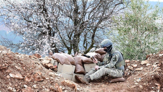 İlkokul öğrencisi Mehmet'ten Mehmetçiği duygulandıran video