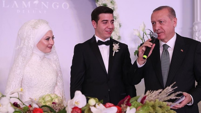 Cumhurbaşkanı Erdoğan nikah şahidi oldu