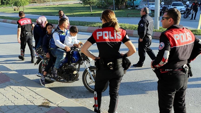 Ülke genelinde motosiklet sürücülerine "Son Sürat" uygulaması