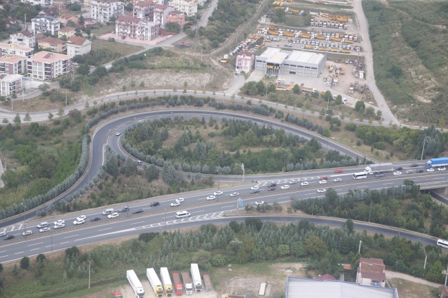 Bakan Soylu trafik denetimlerine katıldı, sürücüleri uyardı