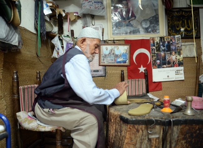 91 yaşındaki Mehmet Özuslu yemeniciliğe ömrünü adadı