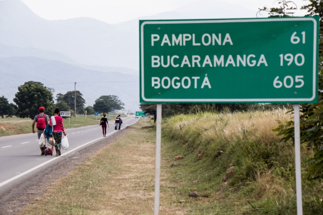 BM'ye göre 4,7 milyon Venezuelalı ülkesini terk etti. Fotoğraf: Getty