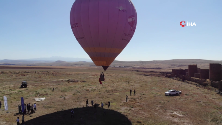 Tarihi Ani Ören Yeri’nde ilk kez balon uçuruldu