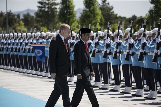 Endonezya Cumhurbaşkanı Widodo Ankara'da resmi törenle karşılandı