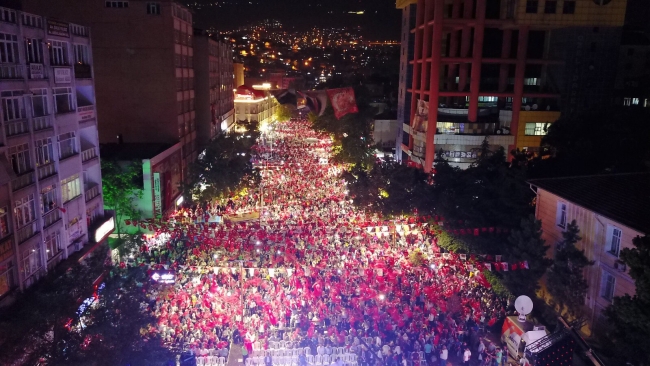 81 il vatan aşkıyla tek ses tek yürek!