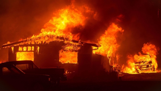 California alevlere teslim: Ölü sayısı artıyor