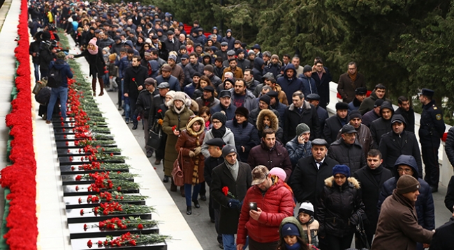 Azerbaycan'ın bağımsızlığına giden yol: Kanlı Ocak