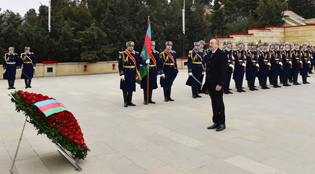 Azerbaycan'ın bağımsızlığına giden yol: Kanlı Ocak