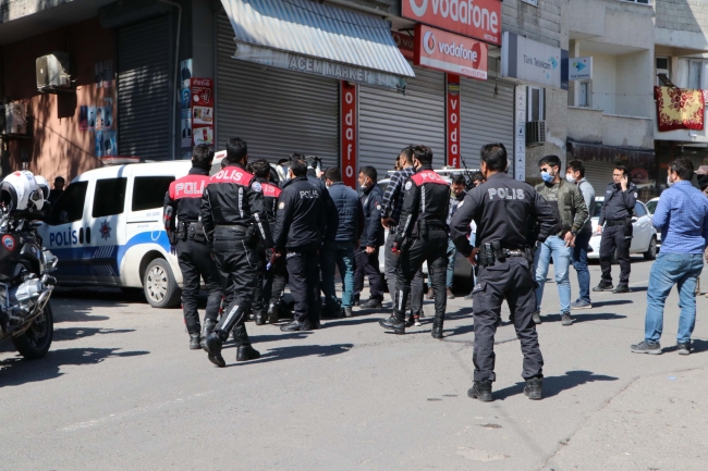 Şanlıurfa'da polislere saldıran 2 kişi gözaltında