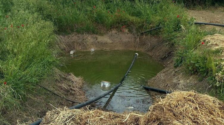 Tekirdağ'da su dolu çukura düşen çocuk yaşam mücadelesini kaybetti