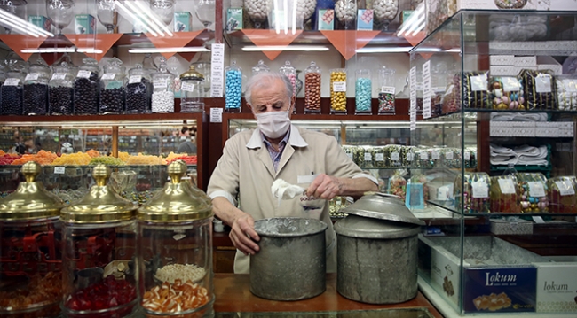 Beyoğlu'nun 65 yıllık şekercisi